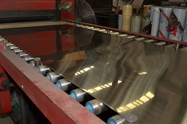 Stainless Steel Mirror Finish with Protective Film